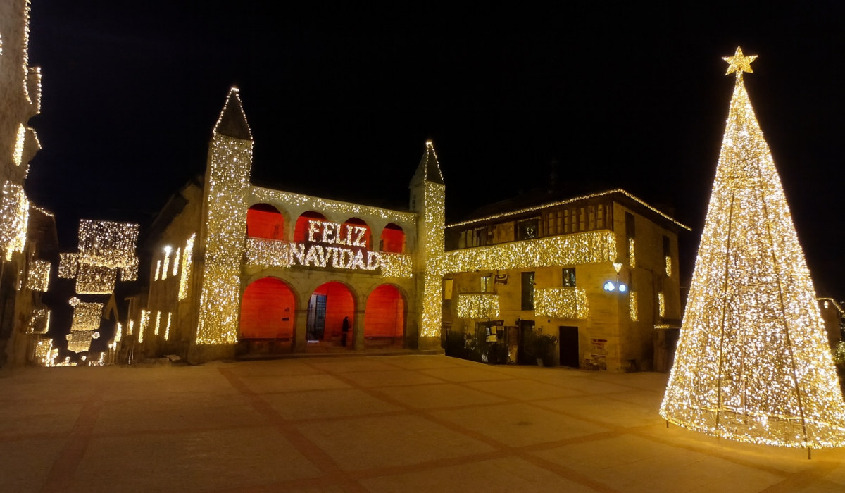 Puebla de Sanabria en Navidad: luces, encanto y un ambiente que enamora